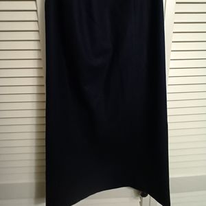 Vintage 1970s. Pendleton pencil skirt. Virgin wool. Size 6. Winter. Navy